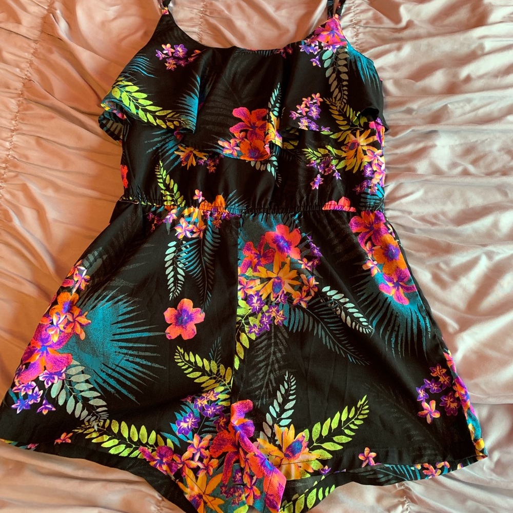 Tropical Arizona Jean Company Romper!